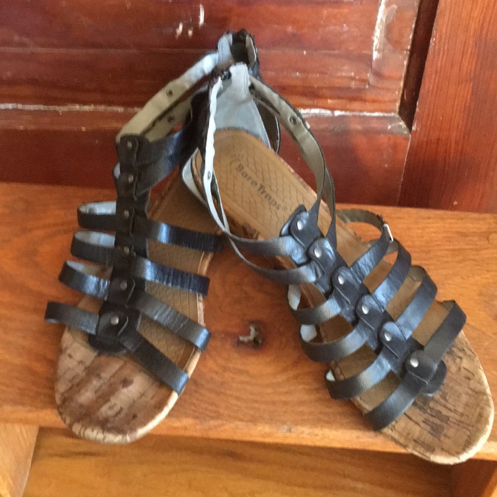 Leather sandal